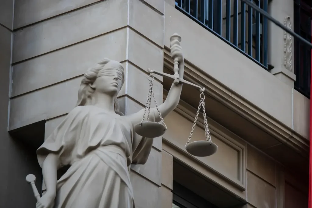 Choosing the right false personal information lawyer is paramount. Experience and a proven track record are essential.